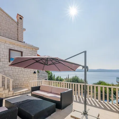 Apartman Luxury With Shared Pool Patio & Sea View Omiš